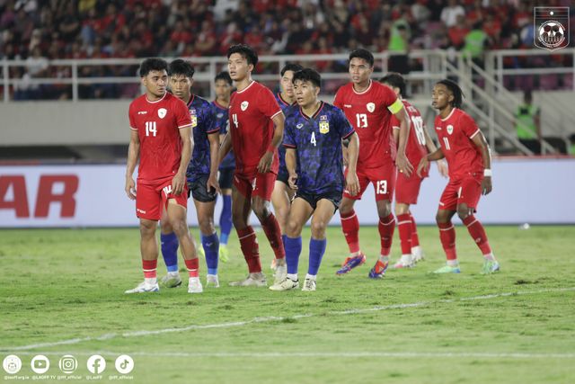 신태용 감독이 이끄는 인도네시아 축구 대표팀이 12일(한국시간) 인도네시아에 있는 마나한 스타디움에서 열린 하혁준 감독이 이끄는 라오스 축구 대표팀과의 대회 B조 2차전에서 3-3 무승부를 기록했다.&nbsp;라오스 축구연맹