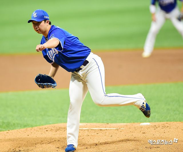  LG는 13일 삼성 라이온즈로 FA 이적한 투수 최원태의 보상 선수로 최채흥을 지명했다. 사진은 최채흥의 삼성 시절. 엑스포츠뉴스 DB