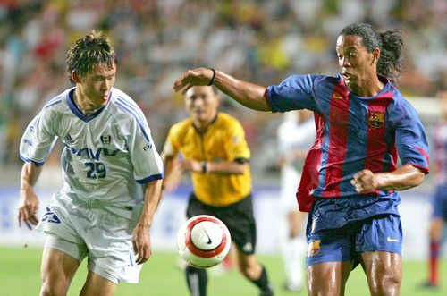 스페인 지역 방송 '카탈루냐 라디오'가 지난 13일(한국시간) 바르셀로나가 한국과 일본, 중국 등 아시아에서 2025년 여름 투어를 진행할 가능성이 있다고 전했다.&nbsp; 연합뉴스