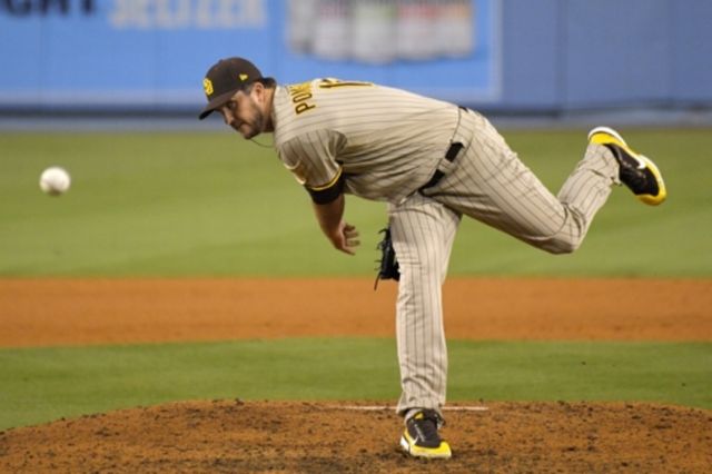 베테랑 좌완투수 드류 포머란츠가 시애틀 매리너스와 스프링캠프 초청권이 포함된 마이너 계약을 맺었다. 포머란츠는 2021년까지 빅리그에서 활약을 이어갔으나 부상 여파로 인해 2022~2024년에는 빅리그 등판 없이 마이너리그에서 선수 생활을 이어갔다. AP 연합뉴스