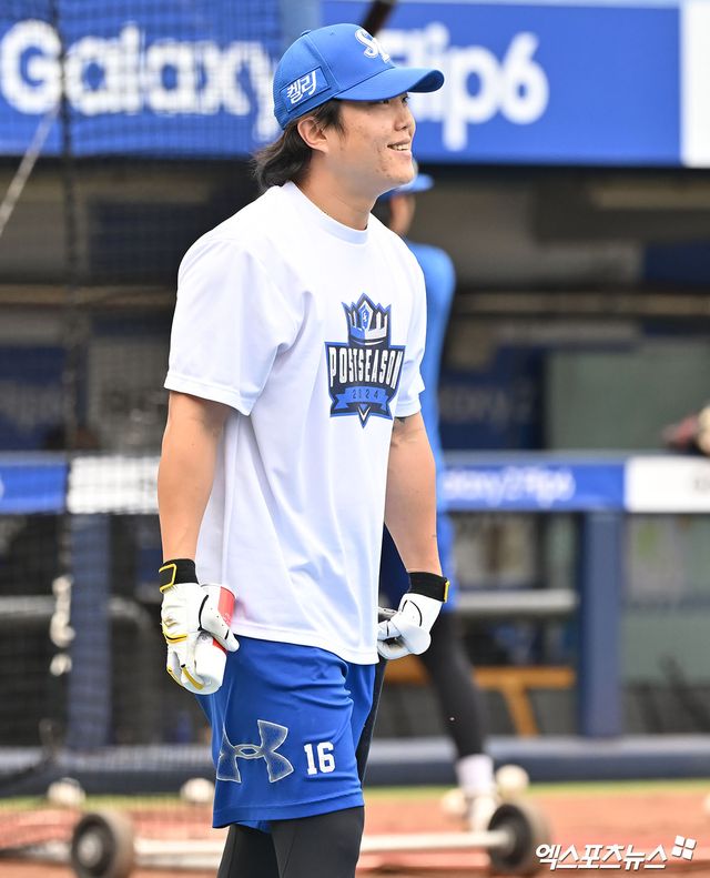 삼성은 16일 내부 FA 내야수 류지혁과 4년 최대 26억원에 계약을 맺었다. 팀은 류지혁 잔류라는 과제를 성공적으로 끝내며 비시즌 투타 라인업 보강을 성공적으로 마무리했다. 엑스포츠뉴스 DB 