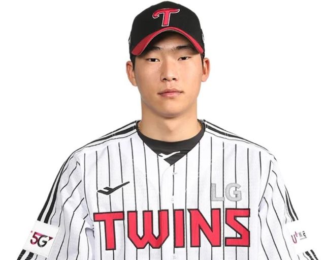 LG 트윈스 내야수 김유민이 지난 17일 음주운전 적발로 20일 KBO로부터 1년 자격 정지의 중징계를 받았다. 사진 LG 트윈스 공식 홈페이지