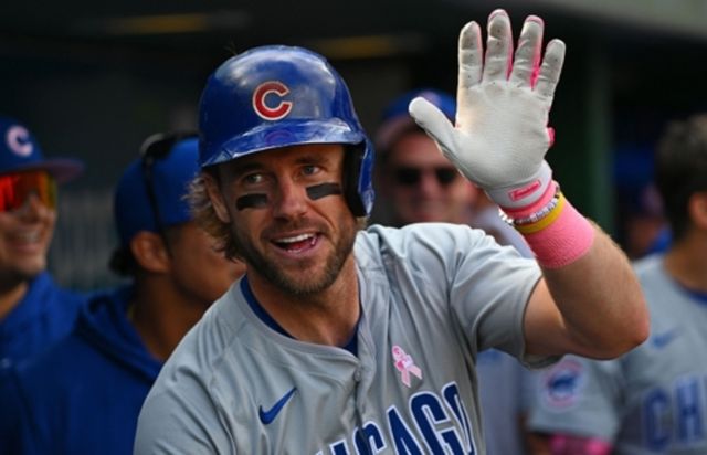 KIA 구단은 26일 계약금 20만 달러, 연봉 80만 달러 등 총액 100만 달러에 위즈덤 영입을 공식 발표했다. 메디컬 테스트 과정에서 국내와 국외 기관 교차 검증으로 시간이 꽤 걸렸지만, 연말이 다 지나가기 전에 위즈덤 계약 소식이 전해졌다. AP 연합뉴스