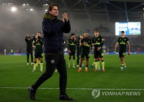 김지수가 28일(한국시간) 영국 브라이턴에 있는 아메리칸 익스프레스 스타디움에서 열린 브라이턴 앤 호브 알비온과의 2024-2025시즌 프리미어리그 18라운드 원정 경기에 교체 출전하며 데뷔전을 치렀다.&nbsp;연합뉴스