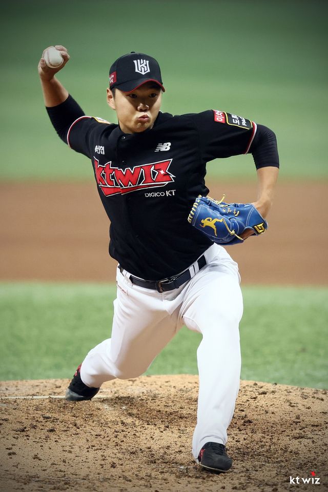 KT 위즈 우완 사이드암투수 이선우. KT 위즈 제공