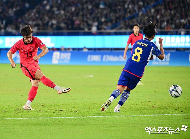 고영준은 18일 세르비아 베오그라드의 스타디온 파르티자나에서 열린 FK IMT와의 경기에서 후반 교체 투입돼 데뷔전을 치렀고, 경기 막판 데뷔골까지 넣으며 최고의 하루를 보냈다. 파르티잔은 5-2로 크게 이기고 리그 선두로 올라섰다. 엑스포츠뉴스DB