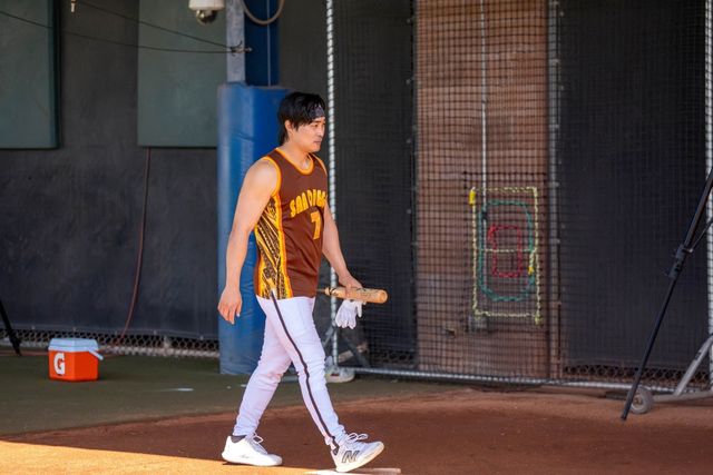 샌디에이고 파드리스 김하성이 올해 첫 시범경기에서 멀티출루를 달성했다. 김하성은 23일 LA 다저스와의 시범경기에서 5번타자 유격수로 선발 출전, 1타수 1안타 1볼넷을 기록하면서 팀의 기대에 부응했다. USA투데이스포츠 연합뉴스