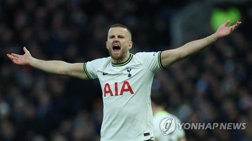 영국 매체 더선은 22일 잉글랜드 수비수 에릭 다이어가 이적 후 42일 만에 속도와 능력이 부족한 것으로 판명돼 바이에른 뮌헨 커리어가 끝났다고 주장했다. 연합뉴스