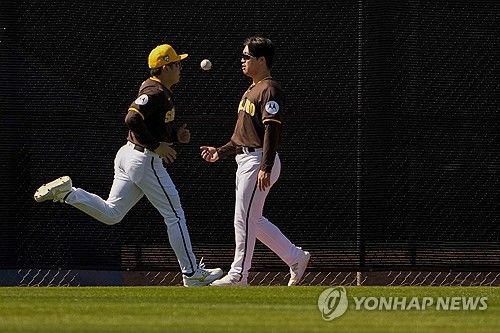 2024 시즌 샌디에이고 파드리스에서 메이저리그 데뷔를 앞두고 있는 투수 고우석. 메이저리그 공식 홈페이지 MLB닷컴은 고우석이 무난하게 개막 엔트리에 합류할 것으로 예상하고 있다. 올 시즌 팀의 필승조로 활약할 가능성이 높아지고 있다. 사진 연합뉴스