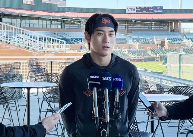 미국 메이저리그 샌프란스시코 자이언츠의 이정후가 미국 무대 첫 실전에 나선다. 28일 오전 5시 5분(한국시간) 미국 애리조나주 스코츠데일 스타디움에서 열리는 2023 메이저리그 시범경기 시애틀 매리너스전에 선발 출전한다.&nbsp;사진 연합뉴스