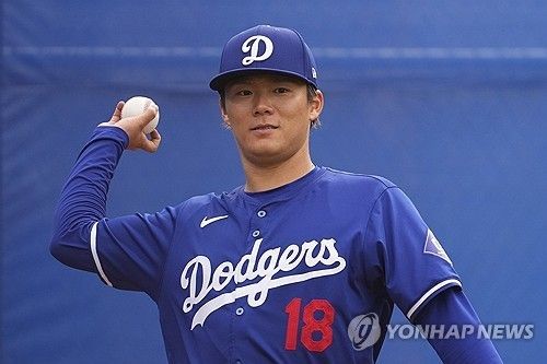 미국 메이저리그 LA 다저스의 투수 야마모토 요시노부가 자신의 미국 무대 첫 실전 등판에서 2이닝 1피안타 3탈삼진 무실점의 완벽투를 보여줬다. 사진 연합뉴스