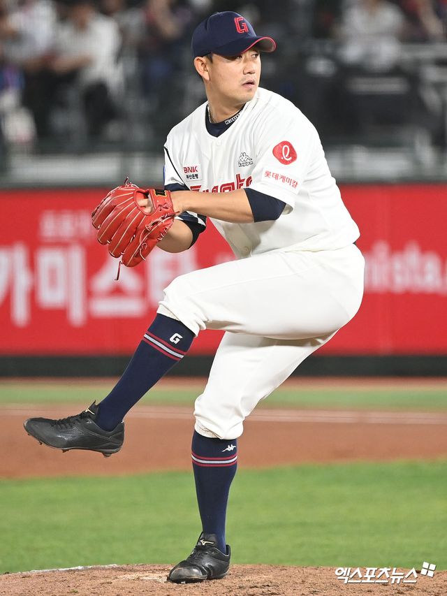 2023 시즌 67경기 52이닝 4승 2패 1세이브 18홀드 평균자책점 3.12의 호성적을 기록했던 롯데 자이언츠 투수 김상수. 사진 엑스포츠뉴스 DB