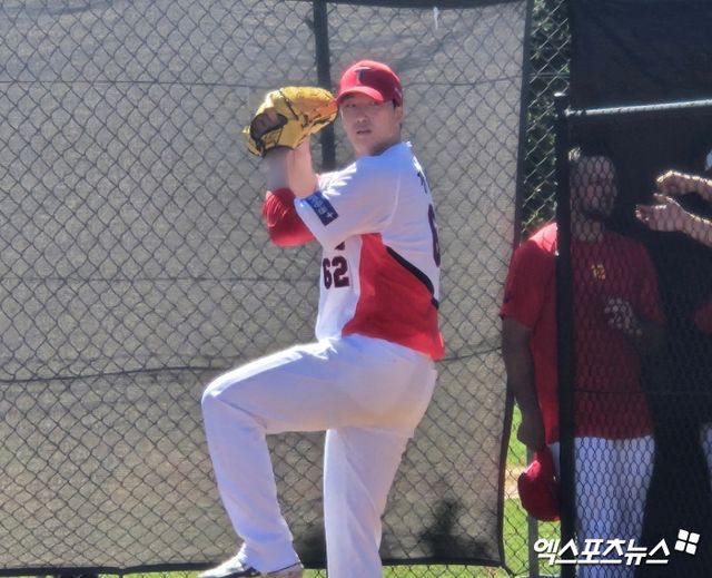 7일 호주 캔버라 나라분다 볼파크에서 진행된 KIA 타이거즈 스프링캠프, 투수 정해영이 불펜피칭을 하고 있다. 캔버라, 유준상 기자
