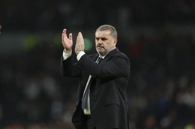 토트넘 홋스퍼를 이끄는 호주 출신 안지 포스테코글루 감독이 1일 영국 런던에서 열린 '런던 풋볼 어워즈 2024'에서 올해의 감독상을 수상했다. 연합뉴스