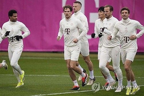 토마스 투헬 바이에른 뮌헨 감독이 9일(한국시간) 마인츠와의 경기를 앞두고 가진 스카이스포츠 독일과의 인터뷰에서 김민재가 선발에서 제외된 이유에 대해 밝혔다.&nbsp;연합뉴스