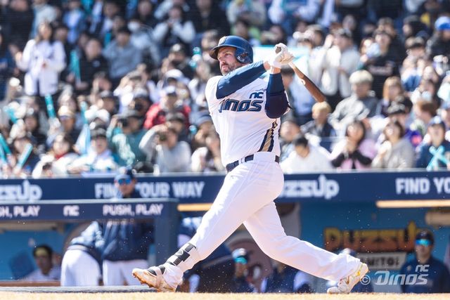 NC 다이노스 새 외국인 타자 맷 데이비슨도 순조롭게 리그에 적응하고 있다. NC 다이노스