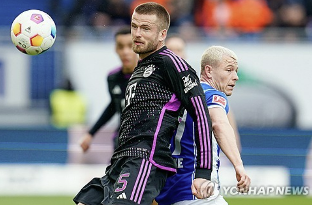 독일 언론이 분데스리가 바이에른 뮌헨-다름슈타트 맞대결이 끝난 뒤 이날 수 차례 실수한 잉글랜드 전 국가대표 뮌헨 수비수 에릭 다이어에 4점을 줬다. 낮은 점수였지만 공격진에서 분투한 토마스 뮐러, 리로이 자네보다는 높은 평점을 매겨 시선을 모았다. 연합뉴스