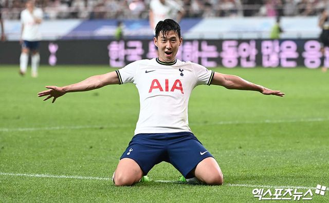 영국 언론 더 타임즈가 18일(한국시간) 독점 보도를 통해 토트넘과 뉴캐슬이 오는 5월 22일 호주 멜버른에서 2023-2024시즌 종료 이후 친선 경기를 갖는다고 전했다.&nbsp;엑스포츠뉴스DB