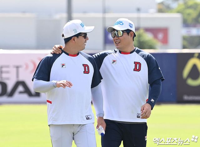 2023 시즌 개인 통산 8번째 포수 부문 골든글러브를 수상한 두산 베어스 포수 양의지. 사진 엑스포츠뉴스 DB