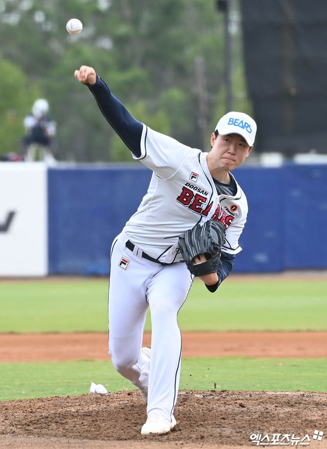 프로 2년차를 맞이한 두산 베어스 우완 파이어볼러 유망주 김유성. 사진 엑스포츠뉴스 DB