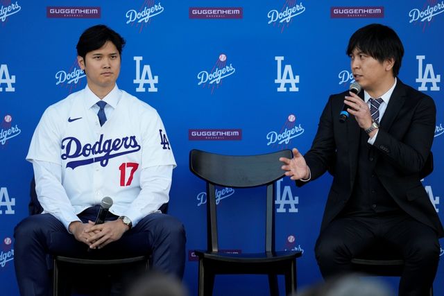 오타니 쇼헤이의 통역을 담당하던 미즈하라 잇페이가 LA 다저스 구단으로부터 해고 통보를 받았다. 미국 매체 LA타임스의 보도에 따르면, 미즈하라는 불법 도박을 하는 과정에서 오타니의 자금에 손을 댔고 불법 도박업자와 관한 조사 중 오타니의 피해 사실이 확인되면서 잇페이의 범죄 혐의가 드러났다. 결국 오타니와 미즈하라의 동행에 마침표가 찍혔다. AP 연합뉴스