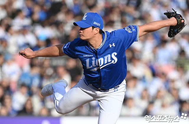 삼성 라이온즈 마무리투수 오승환이 KT 위즈와의 2024시즌 개막시리즈에 구원 등판해 투구하고 있다. 엑스포츠뉴스 DB