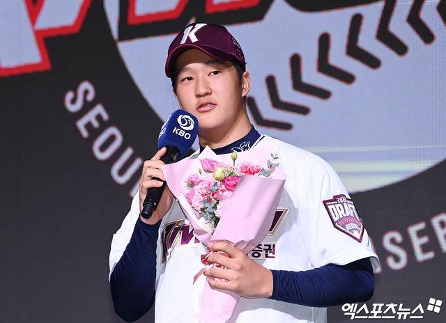 키움 신인 투수 전준표. 엑스포츠뉴스 DB
