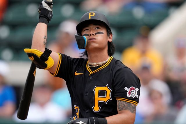 피츠버그 파이리츠 배지환이 미국 플로리다주 레이클랜드 퍼블릭스필드 앳 조커 머천드 스타디움에서 열린 2024 미국프로야구 메이저리그 시범경기 디트로이트 타이거즈와의 경기에 2번타자 겸 중견수로 선발 출전, 2타수 무안타 1볼넷 1득점을 기록했다. AP 연합뉴스