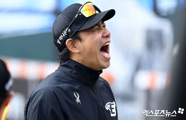 7일 오후 대전 한화생명이글스파크에서 진행되는 한화 청백전 경기, 경기 전 한화 김강민이 웃음을 보이고 있다. 대전, 김한준 기자