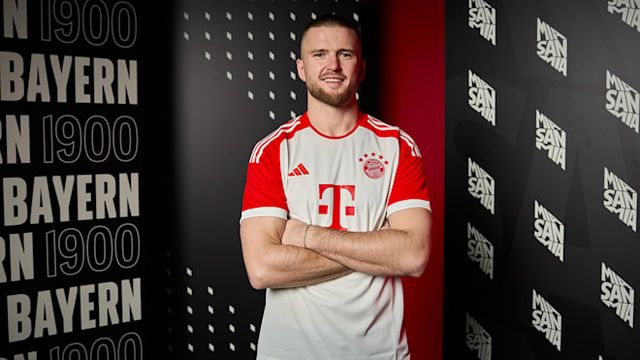 토트넘에서 방출당했으나 김민재를 제치고 독일 명문 바이에른 뮌헨에서 주전으로 거듭난 에릭 다이어가 전소속팀인 토트넘 시절 포함 올시즌 798분을 출전하고도 실수가 한 번도 없다는 깜짝 기록을 쓰고 있다. 다이어는 네덜란드 국가대표인 마테이스 더리흐트와 함께 당분간 바이에른 뮌헨의 주전 센터백 콤비 자리를 형성할 가능성이 높아졌다. 김민재는 2021년 유럽 진출 뒤 첫 위협을 받고 있다. 바이에른 뮌헨