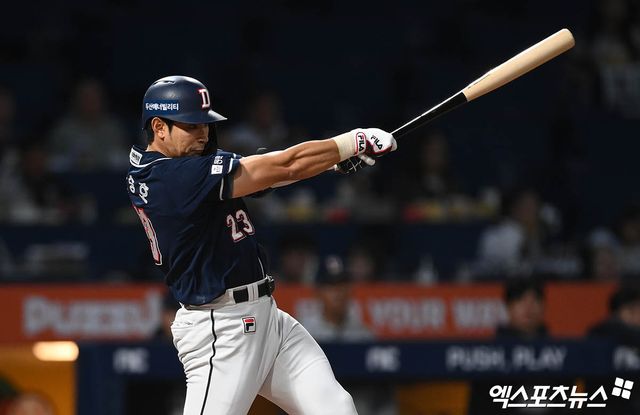 두산 베어스 주전 2루수 강승호. 지난달 23일 정규시즌 개막 후 4월 9일 잠실 한화 이글스전까지 팀 내 최다 안타, 타점, 홈런을 기록 중이다. 사진 엑스포츠뉴스 DB