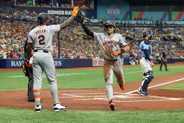 이정후는 한국시간 15일 미국 플로리다주 세인트피터스버그 트로피카나필드에서 열린 '2024 메이저리그' 탬파베이 레이스전에서 1번타자 중견수로 선발 출전해 5타수 1안타를 기록했다. 멋진 호수비는 덤이었다. 연합뉴스 AP