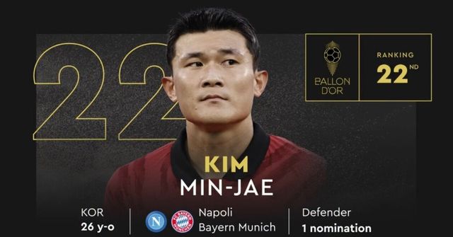 김민재가 친정팀인 이탈리아 세리에A 나폴리에서 러브콜을 받고 있다. 김민재는 2022-2023시즌 나폴리에서 뛰며 팀의 세리에A 우승과 UEFA 챔피언스리그 8강 진출을 이끌었고 자신은 세리에A 최우수수비수를 수상했다. 나폴리는 재정 형편상 김민재를 현 소속팀인 바이에른 뮌헨이 주급 일부 부담하는 임대 영입을 원하는 것으로 알려졌다. 발롱도르