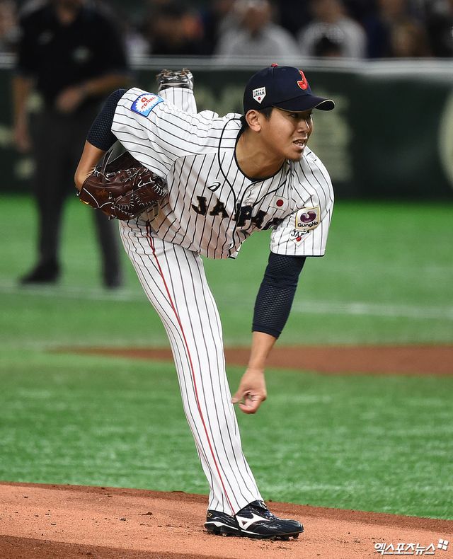 열린 2024 미국프로야구 메이저리그(MLB) 콜로라도 로키스와의 홈경기에 선발 등판해 6이닝 2피안타 무사사구 9탈삼진 무실점으로 호투하면서 팀의 5-0 승리에 기여했다. 이날 경기는 이마나가의 메이저리그 데뷔전으로 그는 첫 경기 첫 승에 성공했다. 연합뉴스