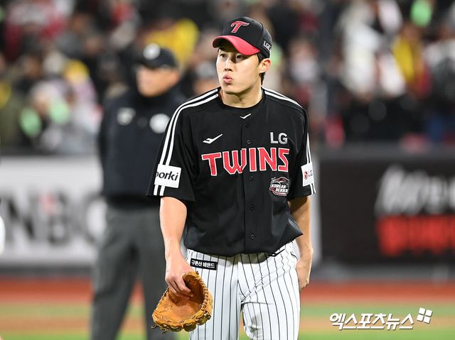 임찬규는 23일 대구 삼성라이온즈파크에서 열린 '2024 신한 SOL Bank KBO 리그' 삼성 라이온즈와 주중 3연전 첫 경기에서 선발 등판. 5.1이닝 3실점으로 시즌 첫 승 기회를 다음으로 미뤘다. 엑스포츠뉴스 DB