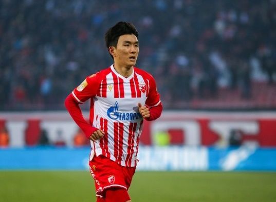 FK츠르베다 즈베즈다는 25일 세르비아 베오그라드에 위치한 스타디온 라이코 미티치에서 열린 FK파르티잔과의 세르비아컵 준결승전에서 2 대 0으로 승리해 결승 진출에 성공했다. 이날 선발로 출전해 풀타임을 소화한 황인범은 파르티잔 원정팬들의 폭죽 위협을 딛고 팀의 선제골을 도우면서 공격포인트를 올렸다. 프리미어리그 스카우터들이 황인범을 관찰하기 위해 경기장을 방문한 것으로 알려졌는데 황인범은 이날 좋은 활약을 펼치면서 쇼케이스에 성공했다. 즈베즈다 홈페이지