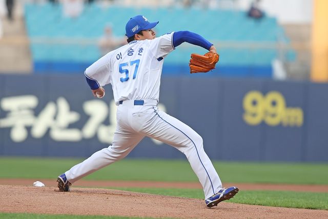 왼손 투수 이승현은 24일 대구 삼성라이온즈파크에서 열린 '2024 신한 SOL Bank KBO 리그' LG 트윈스와 주중 3연전 두 번째 경기에서 선발 등판. 5이닝 무피안타 8탈삼진 무실점으로 팀 승리를 지켰다. 삼성 라이온즈