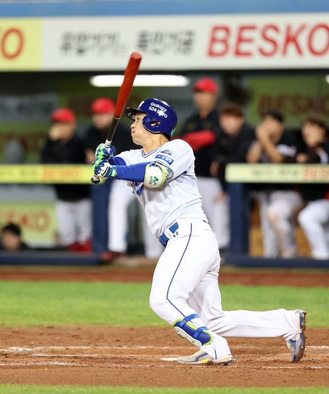 삼성 라이온즈 베테랑 외야수 김헌곤. 5월 9일 대구 삼성라이온즈파크에서 열린 2024 신한 SOL Bank KBO리그 KIA와의 시즌 5차전에 7번타자 겸 좌익수로 선발출전, 4타수 2안타 2타점을 기록했다. 삼성의 3연패 탈출을 이끄는 결승타를 때려냈다. 사진 삼성 라이온즈