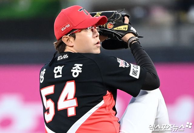 KIA 타이거즈 선발투수 양현종이 정규시즌 경기에 등판해 투구하고 있다. 엑스포츠뉴스 DB