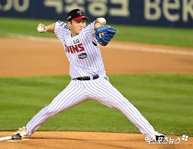 최원태는 24일 잠실구장에서 열린 '2024 신한 SOL Bank KBO 리그' NC와 주말 3연전 첫 경기에서 선발 등판. 6이닝 3실점으로 시즌 6승(2패)을 챙겼다. 엑스포츠뉴스 DB
