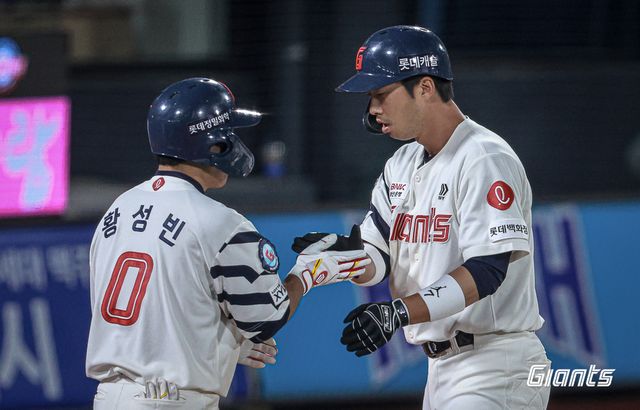 롯데 자이언츠 베테랑 내야수 이학주. 5월 23일 KIA 타이거즈와의 사직 홈 경기에서 2024 시즌 마수걸이 홈런을 포함해 2개의 홈런을 쳐내면서 타격감 반등에 성공했다. 사진 롯데 자이언츠