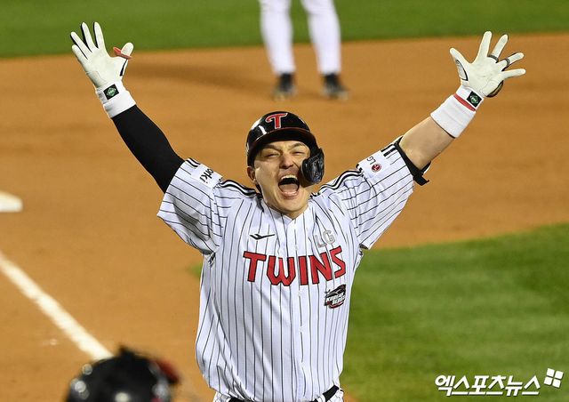 박동원은 24일 잠실구장에서 열린 '2024 신한 SOL Bank KBO 리그' NC와 주말 3연전 첫 경기에서 5번 지명타자로 선발 출전. 연타석 홈런을 때려내며 공격에 활력을 불어넣었다. 엑스포츠뉴스 DB