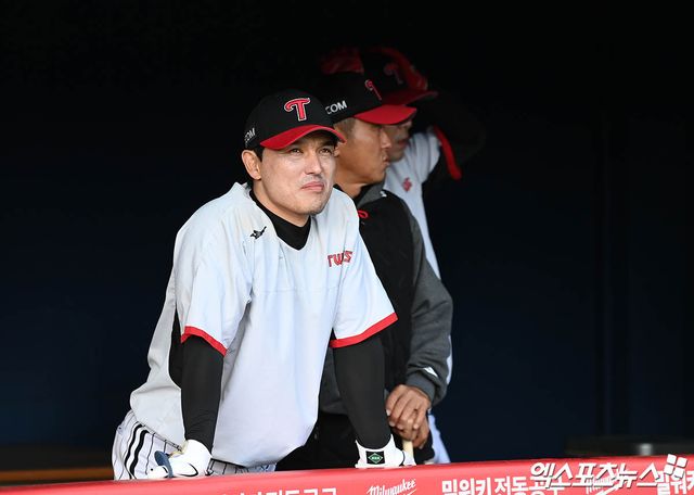 박동원은 24일 잠실구장에서 열린 '2024 신한 SOL Bank KBO 리그' NC와 주말 3연전 첫 경기에서 5번 지명타자로 선발 출전. 연타석 홈런을 때려내며 공격에 활력을 불어넣었다. 엑스포츠뉴스 DB