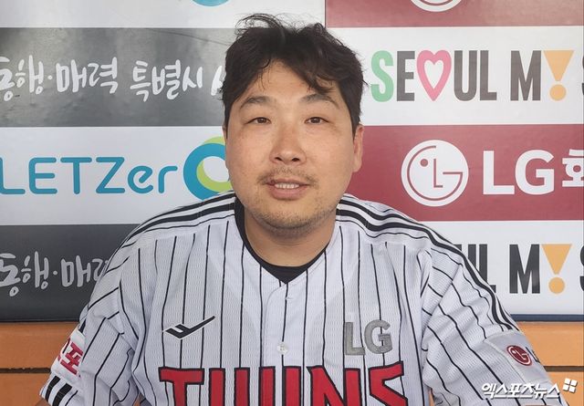  허도환은 25일 잠실구장에서 열린 '2024 신한 SOL Bank KBO 리그' NC와 주말 3연전 두 번째 경기에서 9번타자 포수로 선발 출전. 2회말 싹쓸이 2루타로 결승타를 때려냈다. 잠실, 박정현 기자