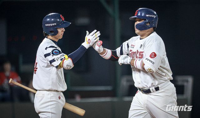 롯데 자이언츠 포수 유강남. 5월 17경기에 출전해 타율 0.273, 55타수 15안타, 3홈런 9타점 OPS 0.795로 활약 중이다. 사진 롯데 자이언츠