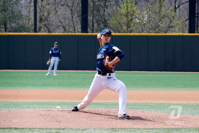 최우석은 24일 잠실구장에서 열린 '2024 신한 SOL Bank KBO 리그' LG 트윈스와 주말 3연전 첫 경기에 구원 등판. 1이닝 1실점에도 최고 150㎞의 빠른 공을 던져 눈길을 끌었다. NC 다이노스