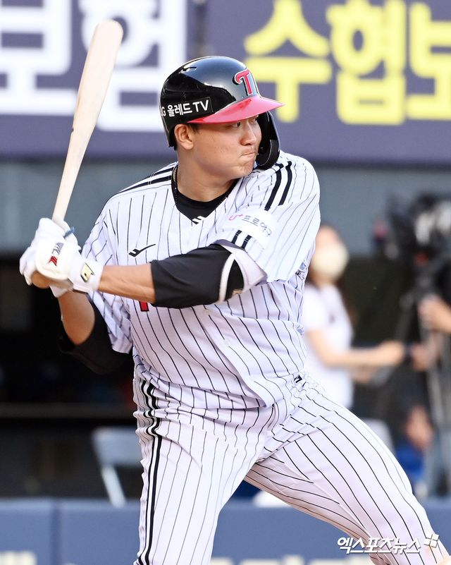 LG 트윈스 외야수 이재원은 지난 10일 상무야구단(국군체육부대)으로 입대했다. 엑스포츠뉴스 DB