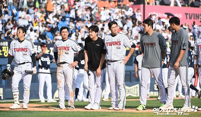LG는 대체 선발이 등판한 경기에서 모두 패하며 1위 지키기에 비상이 걸렸다. 엑스포츠뉴스 DB