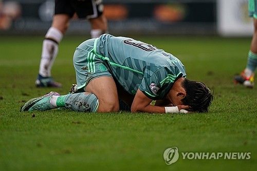 스코틀랜드 매체 데일리 레코드가 12일(한국시간) 셀틱에서 자리를 잃은 오현규가 벨기에 명문 팀 헹크로 이적할 수 있다고 전했다.&nbsp;헹크는 벨기에 명문팀으로 현재 손흥민, 박주호, 이진현 등을 지도했던 토르스텐 핑크 감독이 이끌고 있다. 연합뉴스