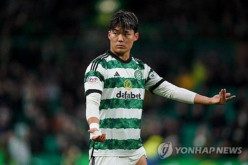 스코틀랜드 매체 데일리 레코드가 12일(한국시간) 셀틱에서 자리를 잃은 오현규가 벨기에 명문 팀 헹크로 이적할 수 있다고 전했다.&nbsp;헹크는 벨기에 명문팀으로 현재 손흥민, 박주호, 이진현 등을 지도했던 토르스텐 핑크 감독이 이끌고 있다. 연합뉴스